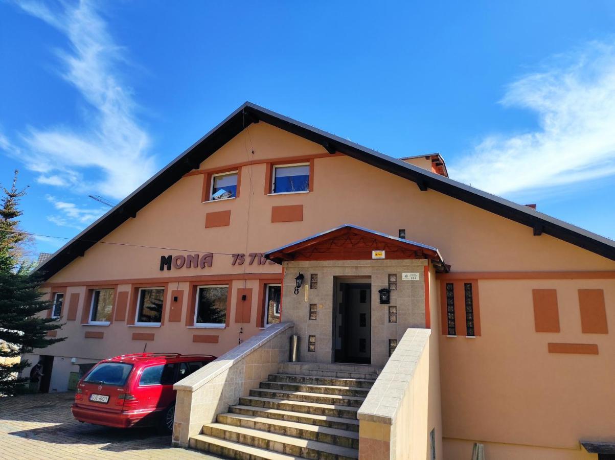Willa Mona Bed & Breakfast Szklarska Poreba Exterior photo