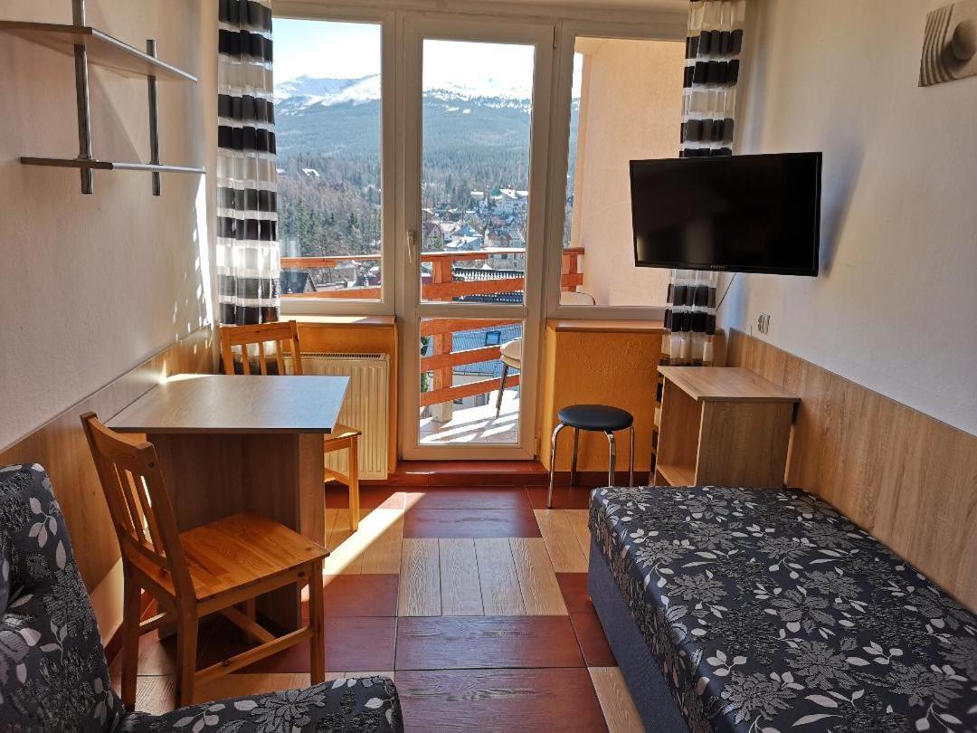 Willa Mona Bed & Breakfast Szklarska Poreba Exterior photo